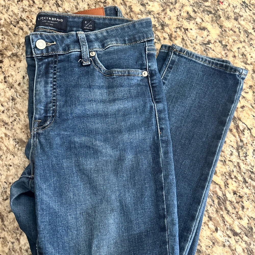 Lucky Jeans, Hayden style